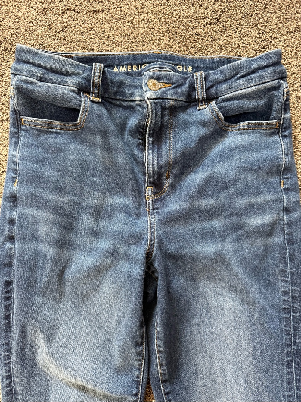 American Eagle Outfitters Light Blue High-Rise Women's Jeans